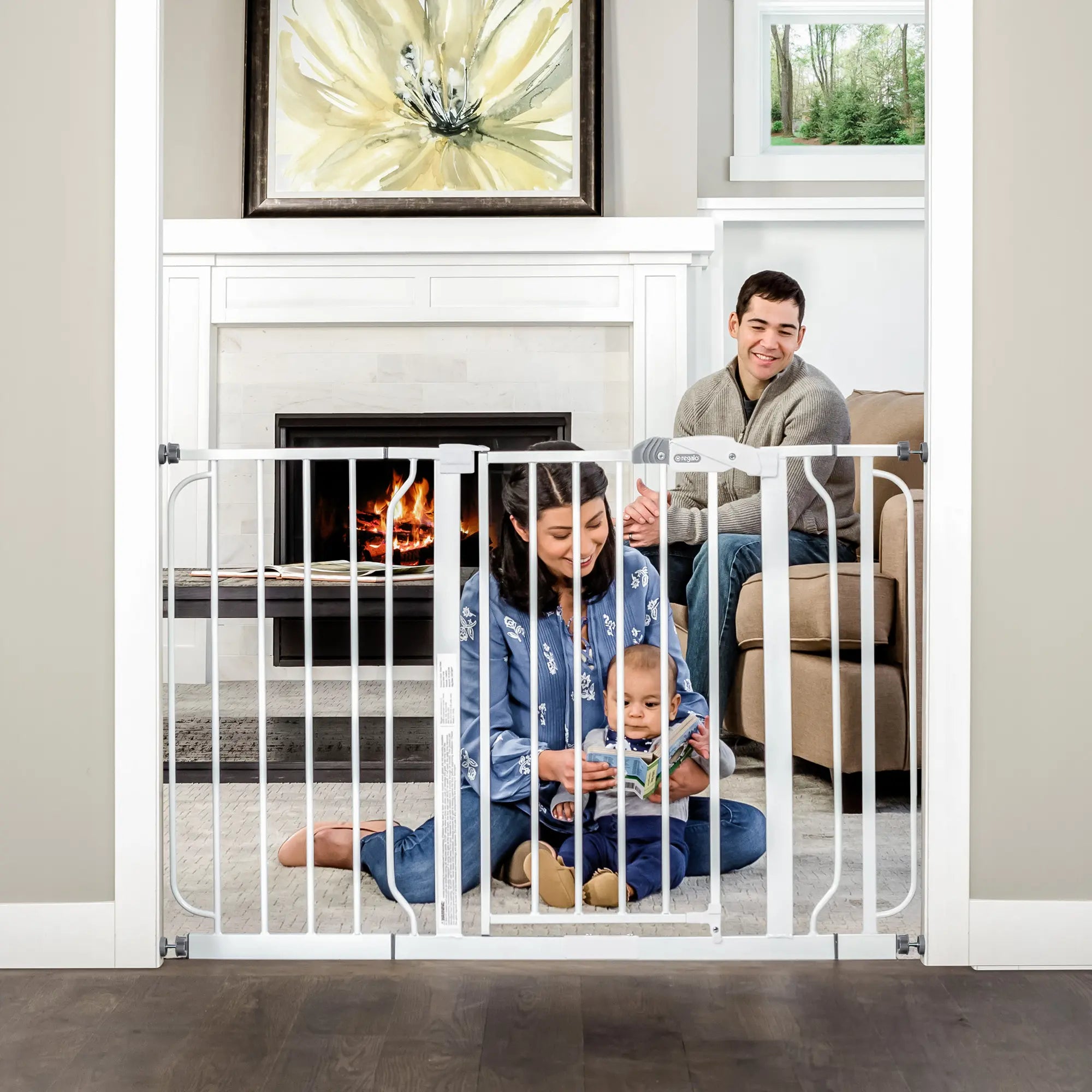 Regalo Easy Step Extra Wide Walk Through Baby Gate thumbnail 8